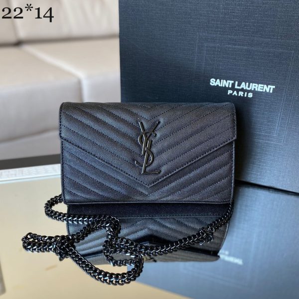  Bolsa Envelope Matelassê Yves Saint Laurent (YSL) (Italiana) - Imagem 6